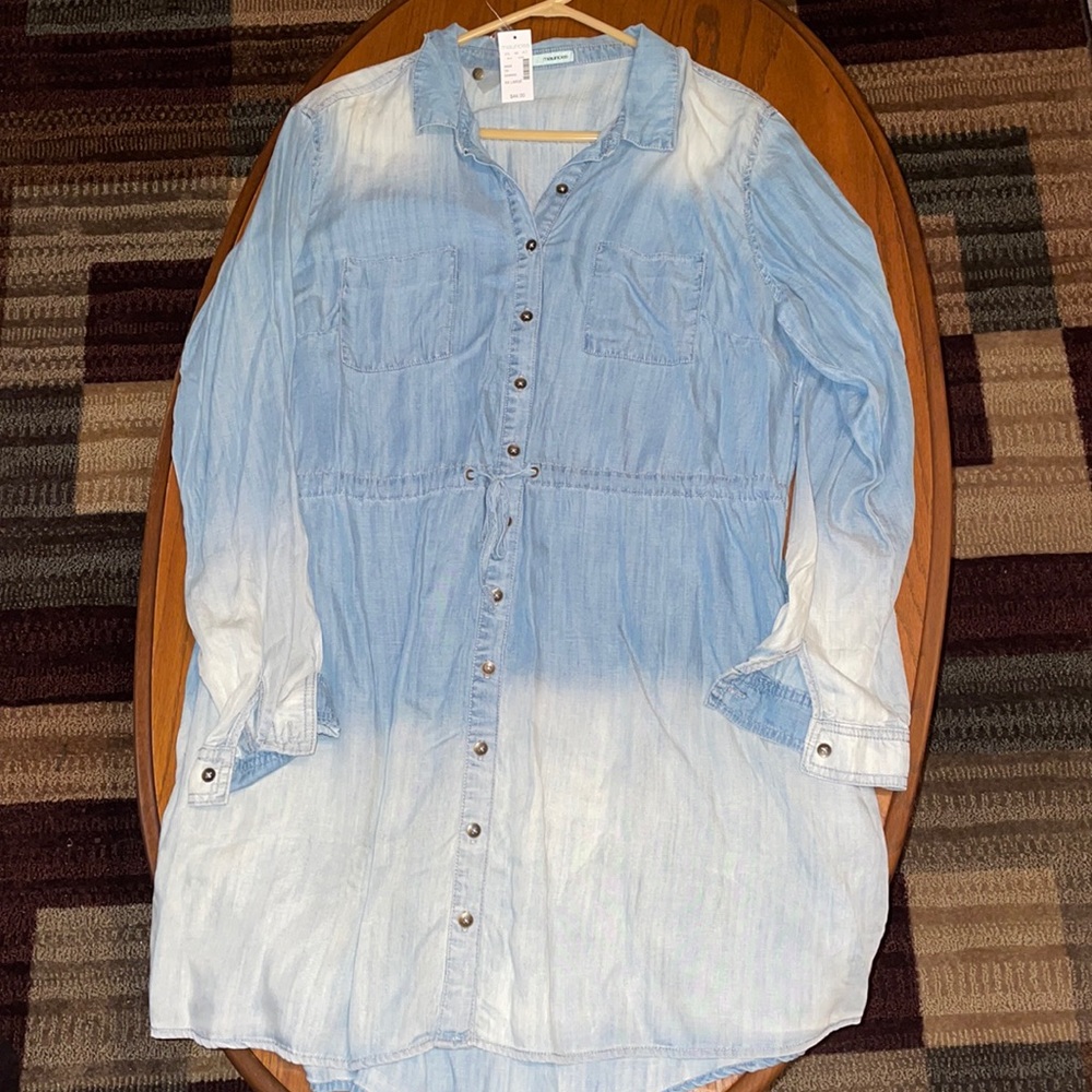 Long sleeve chambray dress.
